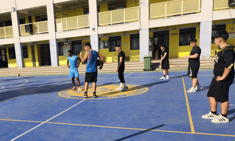 Amistoso Taller de Basquetbol